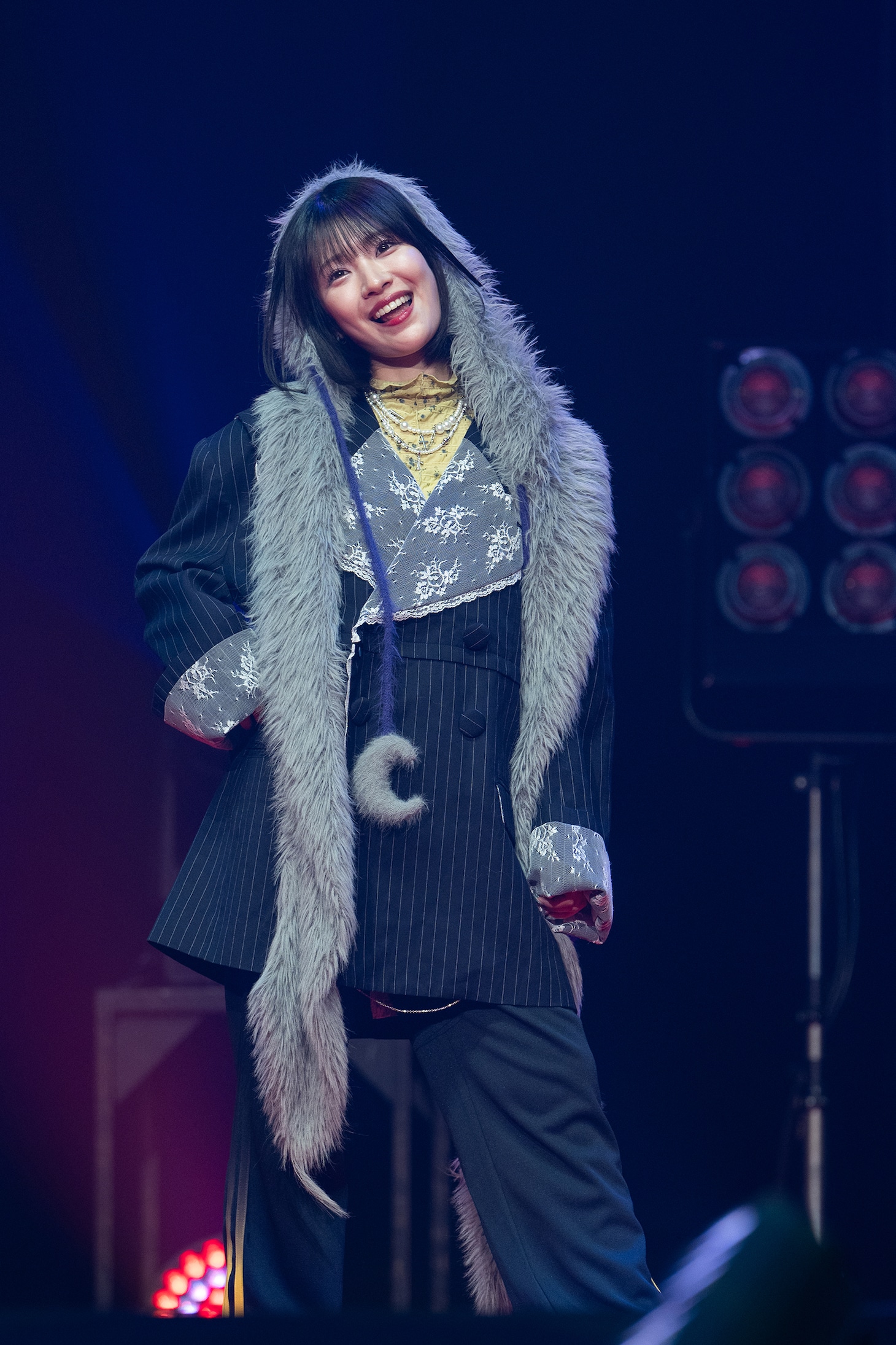 「Zipper」ファッションショーに登場した星野理沙（強がりセンセーション）。