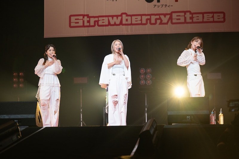 「@JAM EXPO 2025」に出演したメロン記念日。