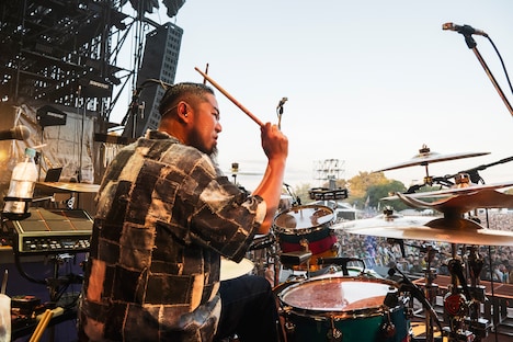 FUJI（Dr, Cho / WANIMA）（Photo by Yukihide "JON..." Takimoto）