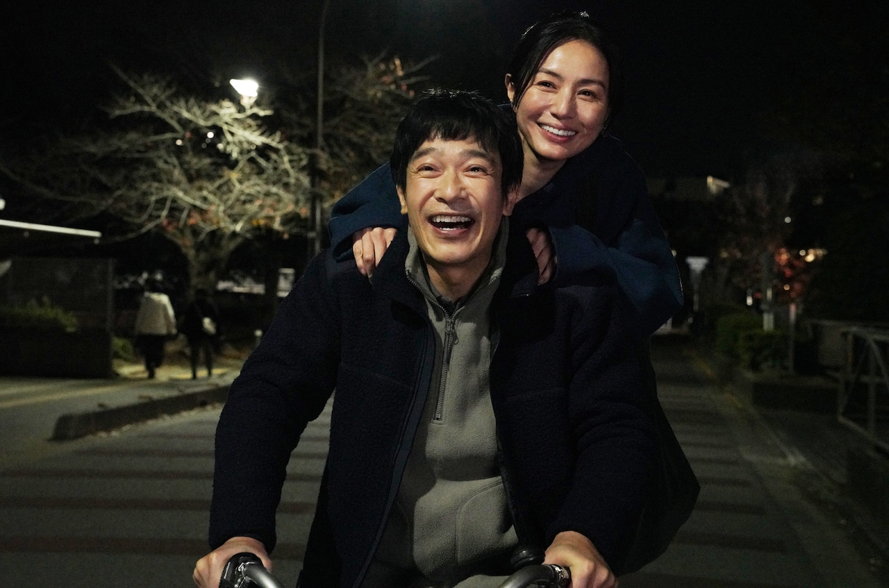 映画「平場の月」メインカット©2025映画「平場の月」製作委員会