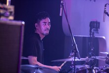 SHUKI（Dr / I Don't Like Mondays.）（Photo by MAYUMI）