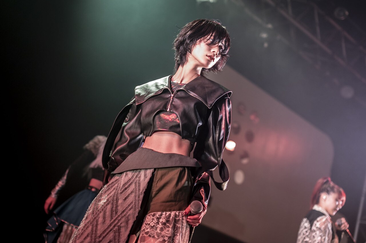 mikina（ExWHYZ）（Photo by MAYUMI） - ExWHYZとI Don't Like Mondays