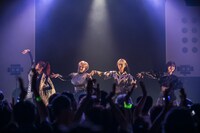 ExWHYZ（Photo by MAYUMI）