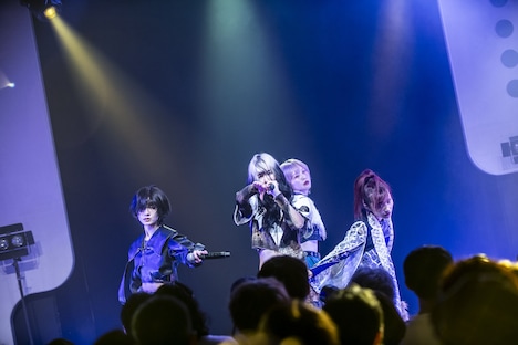 ExWHYZ（Photo by MAYUMI）