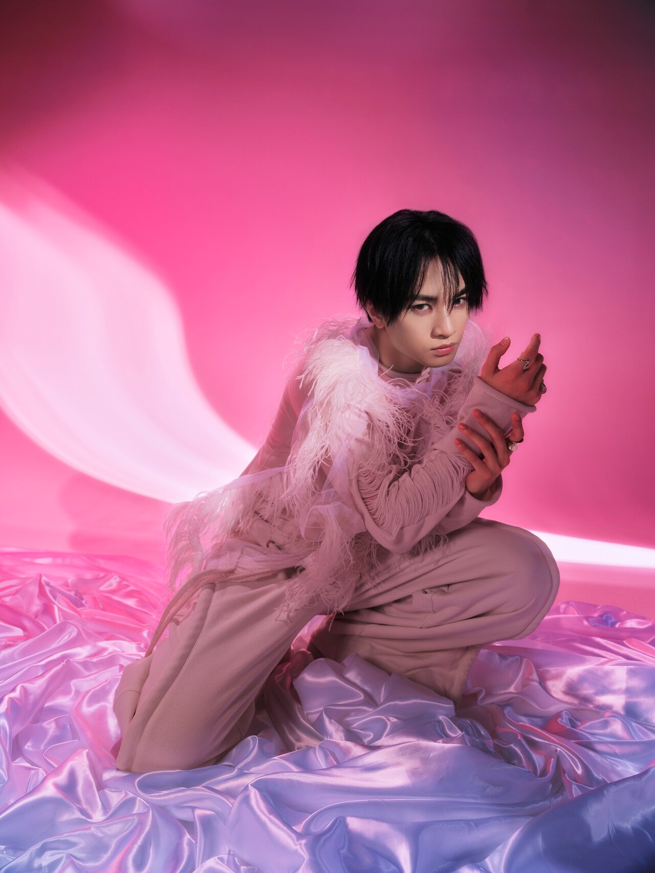 中島健人の魅力に囚われる、2ndシングル「IDOLIC」リリース - 音楽ナタリー