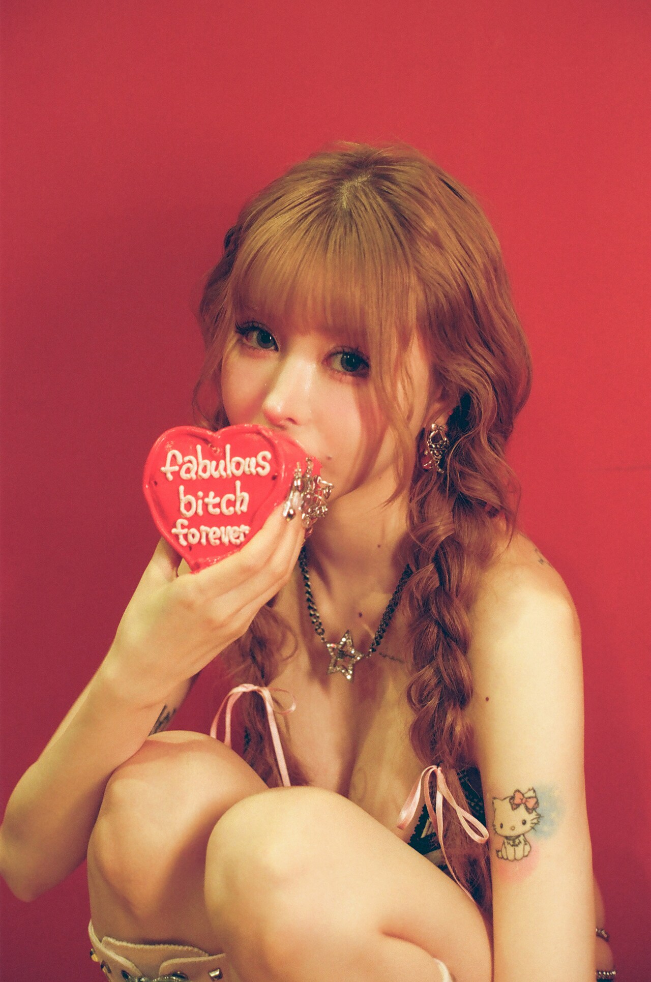 戦慄かなのが新曲「moreきゅん奴隷」リリース、初期ZOC在籍時に