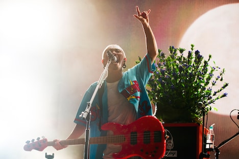 KENTA（Vo, B / WANIMA）（Photo by Yukihide JON…Takimoto）