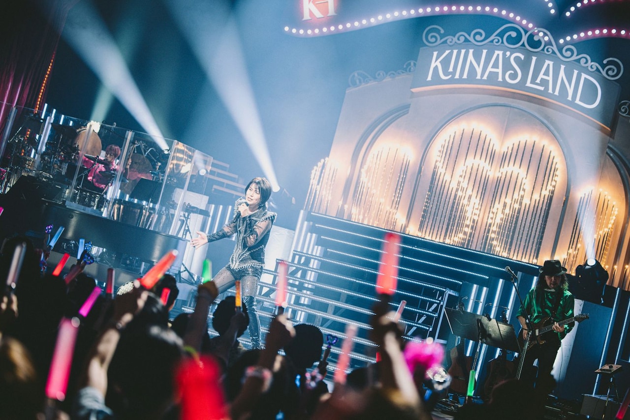 「KIYOSHI HIKAWA＋KIINA. Concert Tour 2025 ～KIINA’S LAND～」東京・LINE CUBE SHIBUYA公演の様子。