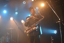 渡邊恭一（Sax, Cl, Fl）（撮影：柘植美咲）