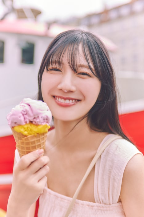 河田陽菜 2nd写真集（タイトル未定）の掲載ショット。（Photo by SAKAI DE JUN）