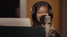 中森明菜が登場する「Melody of meiji」動画より。