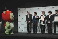 長野県のキャラクター・アルクマが登場。