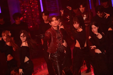 「SM ENTERTAINMENT 大集結SP M:ZINE 特別編」より。(c)テレビ朝日