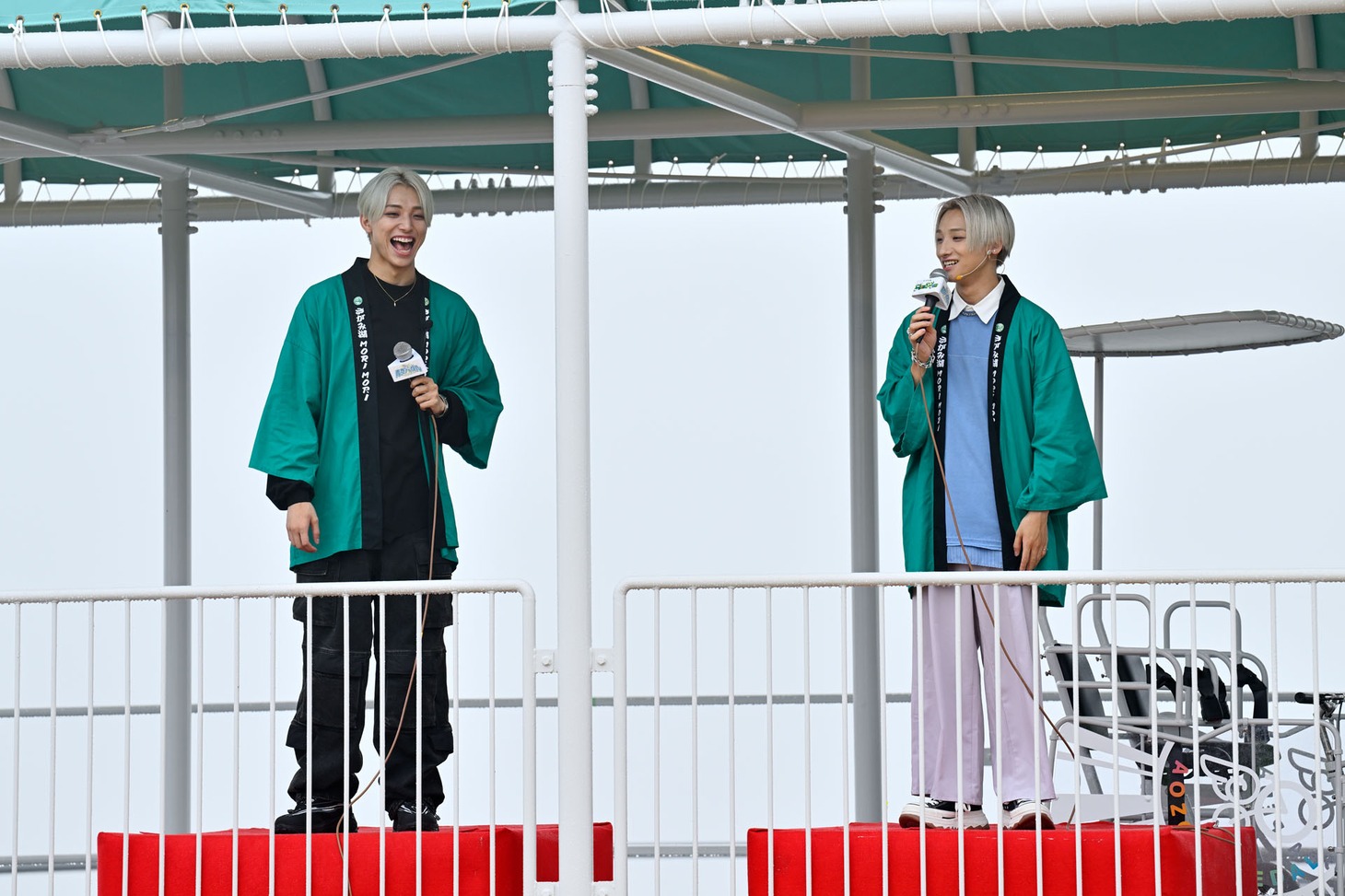 高尾兄弟ことONE N' ONLYのHAYATOとBUDDiiSのFUMIYA。