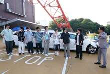 timeleszと佐野瑞樹アナウンサー。(c)フジテレビ