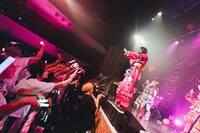 ゆるめるモ！「もんもっちゃい夏あーっ！」東京キネマ倶楽部公演の様子。（Photo by ike）