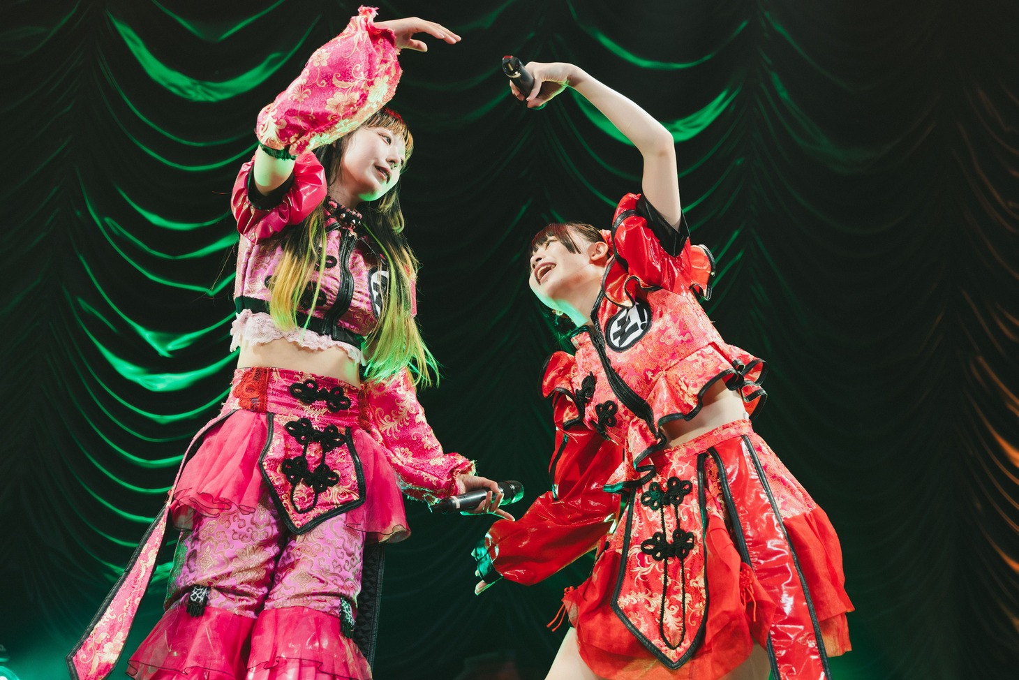 左からねるん、まこと。（Photo by ike）