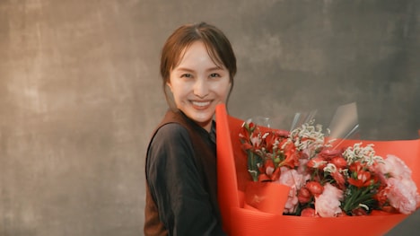 「JBC」CMメイキングより。