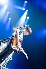 すぅ（Vo,G / SILENT SIREN）（Photo by Kota aoki）