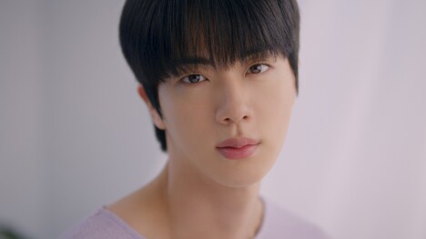 BTSのJINが出演するCMより。
