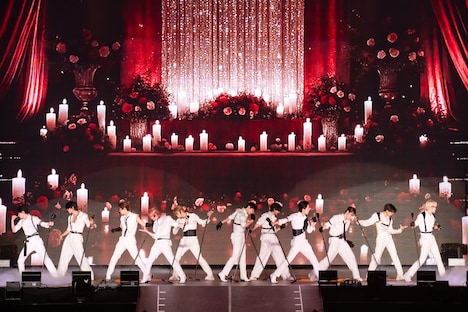 「2025 INI 3RD ARENA LIVE TOUR [XQUARE]」愛知・バンテリンドーム ナゴヤ公演の様子。（撮影：田中聖太郎写真事務所）©LAPONE ENTERTAINMENT