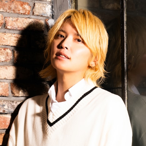 手越祐也「シルエット」ジャケット