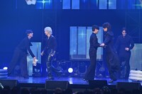 お互いに妨害し合うメンバー。