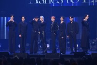 自由に動くATEEZ。