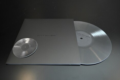 「BLACK RECORDS」でもらえるノベルティ。