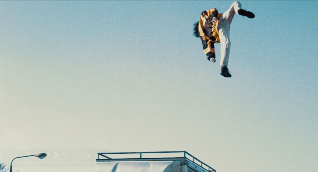 米津玄師「KICK BACK」MVより。 - 米津玄師「KICK BACK」アメリカ