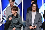 「プリズンギャングって何?」という驚きを再現するEXILE NAOTO(前列左)。