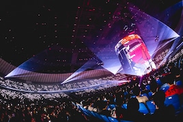 amazarashiの横浜アリーナライブ「電脳演奏監視空間 ゴースト」映像化