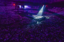 「TWICE ＜THIS IS FOR＞ WORLD TOUR IN JAPAN」の様子。（撮影：田中聖太郎写真事務所）