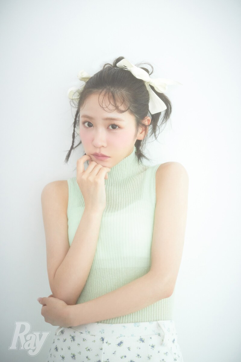 「Ray」11月号より、櫻井優衣（FRUITS ZIPPER）。