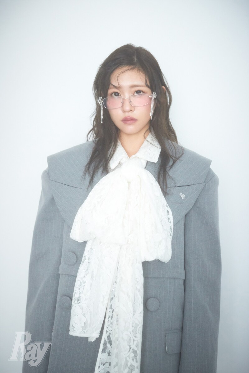 「Ray」11月号より、櫻井優衣（FRUITS ZIPPER）。