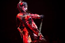 襷をかける桜木心菜。