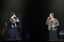 左からØMI、EXILE TAKAHIRO。