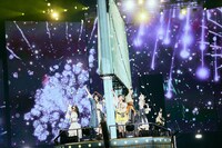 「≠ME 全国ツアー2025『We want to find “カフェ樂園”』」追加公演より。©YOANI/KING RECORDS