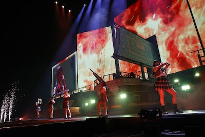 「≠ME 全国ツアー2025『We want to find “カフェ樂園”』」追加公演より。©YOANI/KING RECORDS