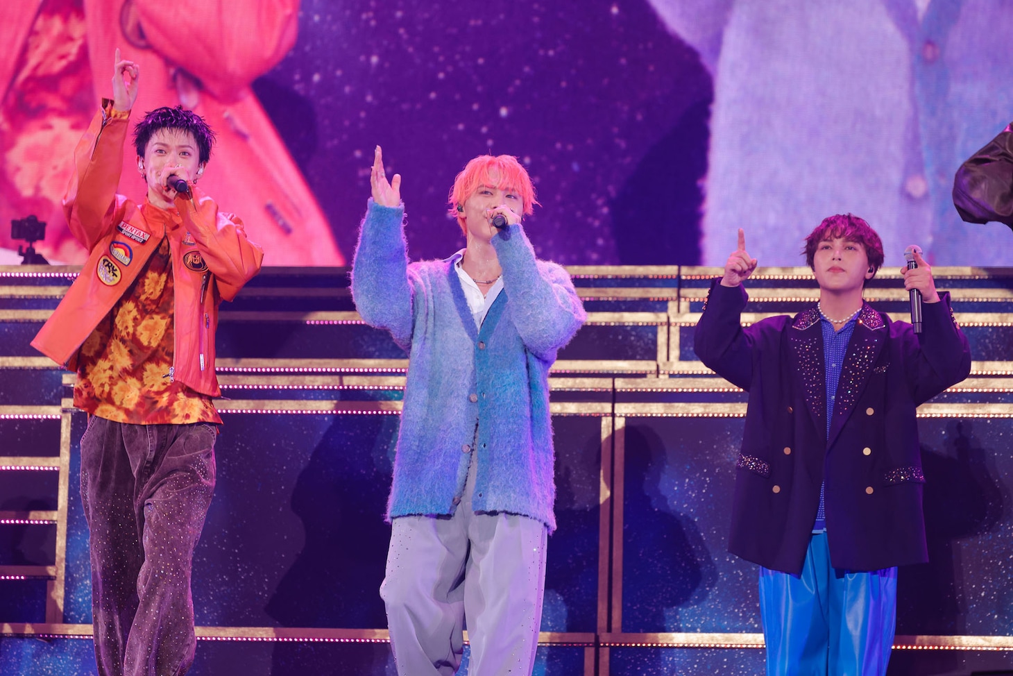 左からFUMINORI、SHOW、KEVIN。