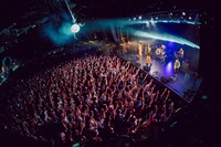 OKAMOTO'S「4EVER NOW」大阪公演の様子（撮影：キョートタナカ）