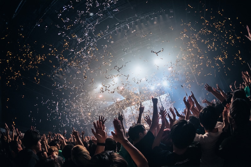 「Devil ANTHEM. ONE MAN LIVE『#でび夏霞演奏会2025』」の様子。（撮影：真島洸）