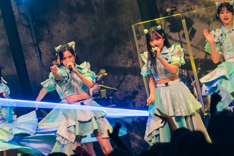 「Devil ANTHEM. ONE MAN LIVE『#でび夏霞演奏会2025』」の様子。（撮影：真島洸）