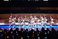 「ニアジョイ音頭」を初披露する≒JOY。