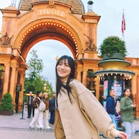 日向坂46河田陽菜、コペンハーゲンの遊園地へ