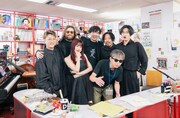 アイナ・ジ・エンドと向井秀徳、NHK「tiny desk concerts JAPAN」でコラボ
