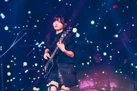 朱李（B）（撮影：冨田味我）