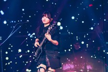 朱李（B）（撮影：冨田味我）