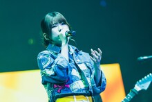 理名（Vo）（撮影：冨田味我）