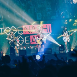 トゲナシトゲアリが夢の日本武道館公演「アニメを超えちゃったね」